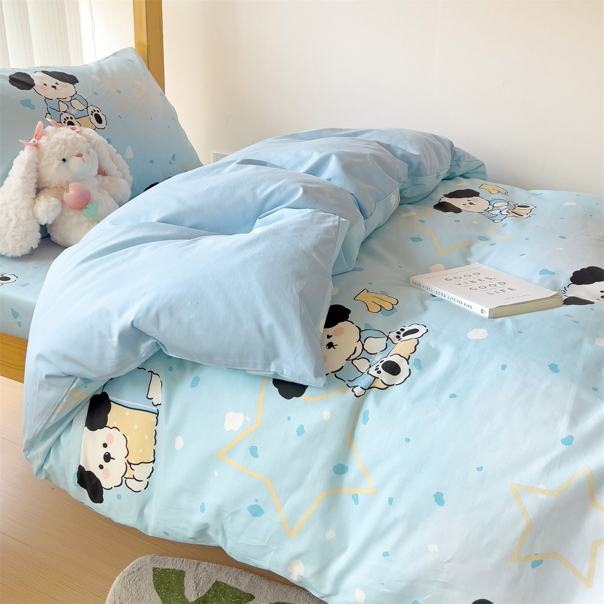 91家纺网 家纺一手货源 找家纺 名兮2025新款全棉纯棉13372学生床多件套 斑点狗