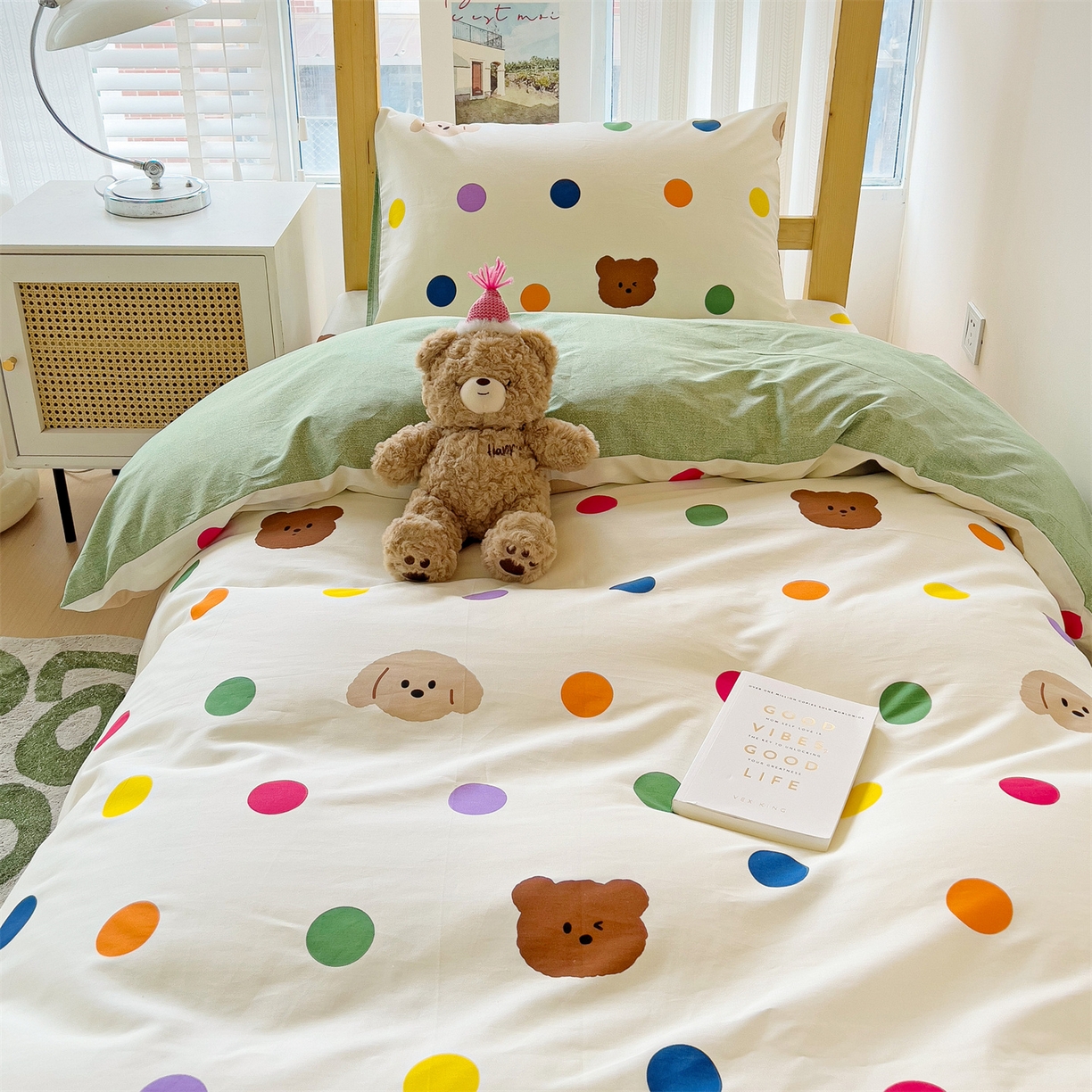91家纺网 家纺一手货源 找家纺 名兮2025新款全棉纯棉13372学生床多件套 波点小熊