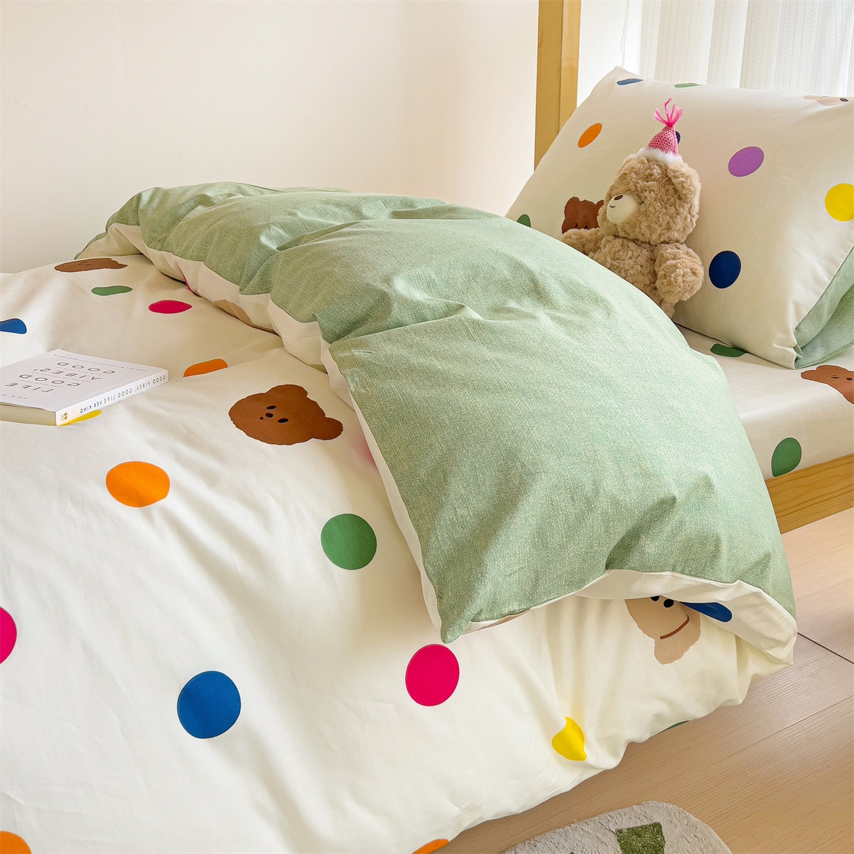 91家纺网 家纺一手货源 找家纺 名兮2025新款全棉纯棉13372学生床多件套 波点小熊