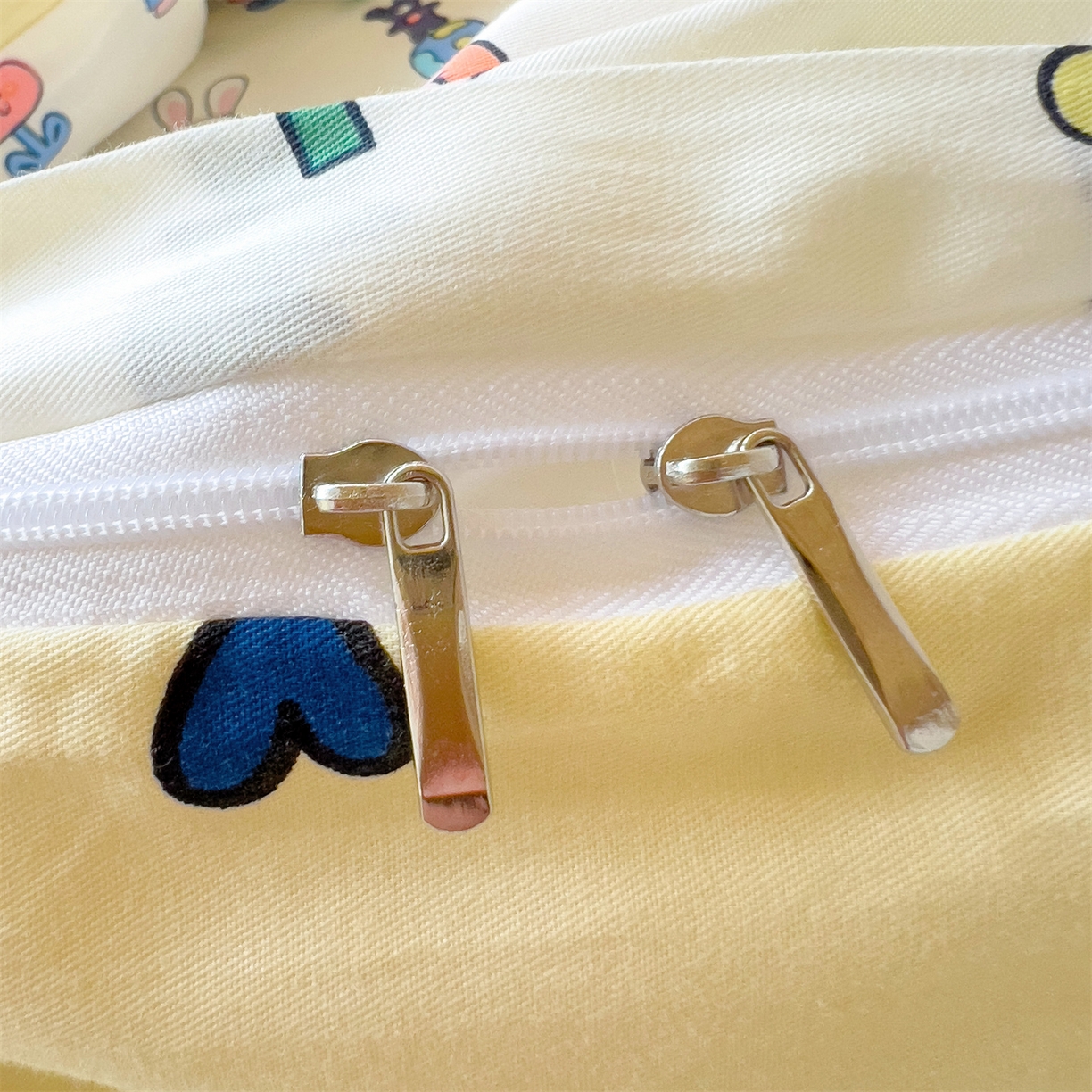 91家纺网 家纺一手货源 找家纺 名兮2025新款全棉纯棉13372学生床多件套 动物派对