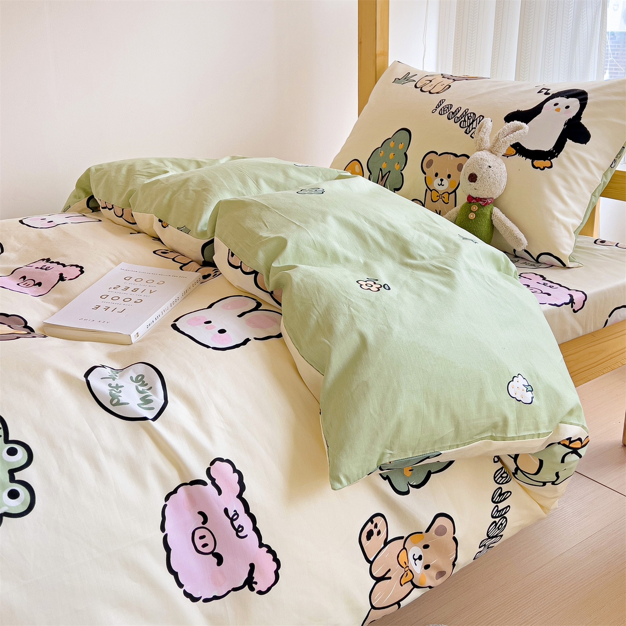 91家纺网 家纺一手货源 找家纺 名兮2025新款全棉纯棉13372学生床多件套 动物世界
