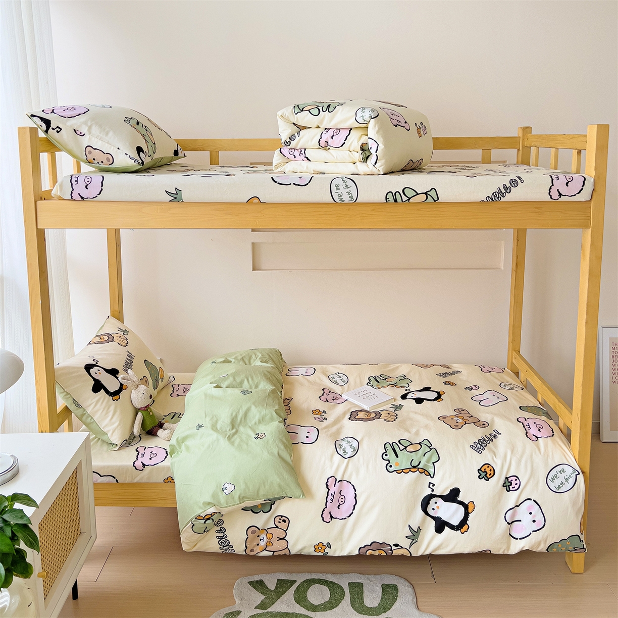 91家纺网 家纺一手货源 找家纺 名兮2025新款全棉纯棉13372学生床多件套 动物世界