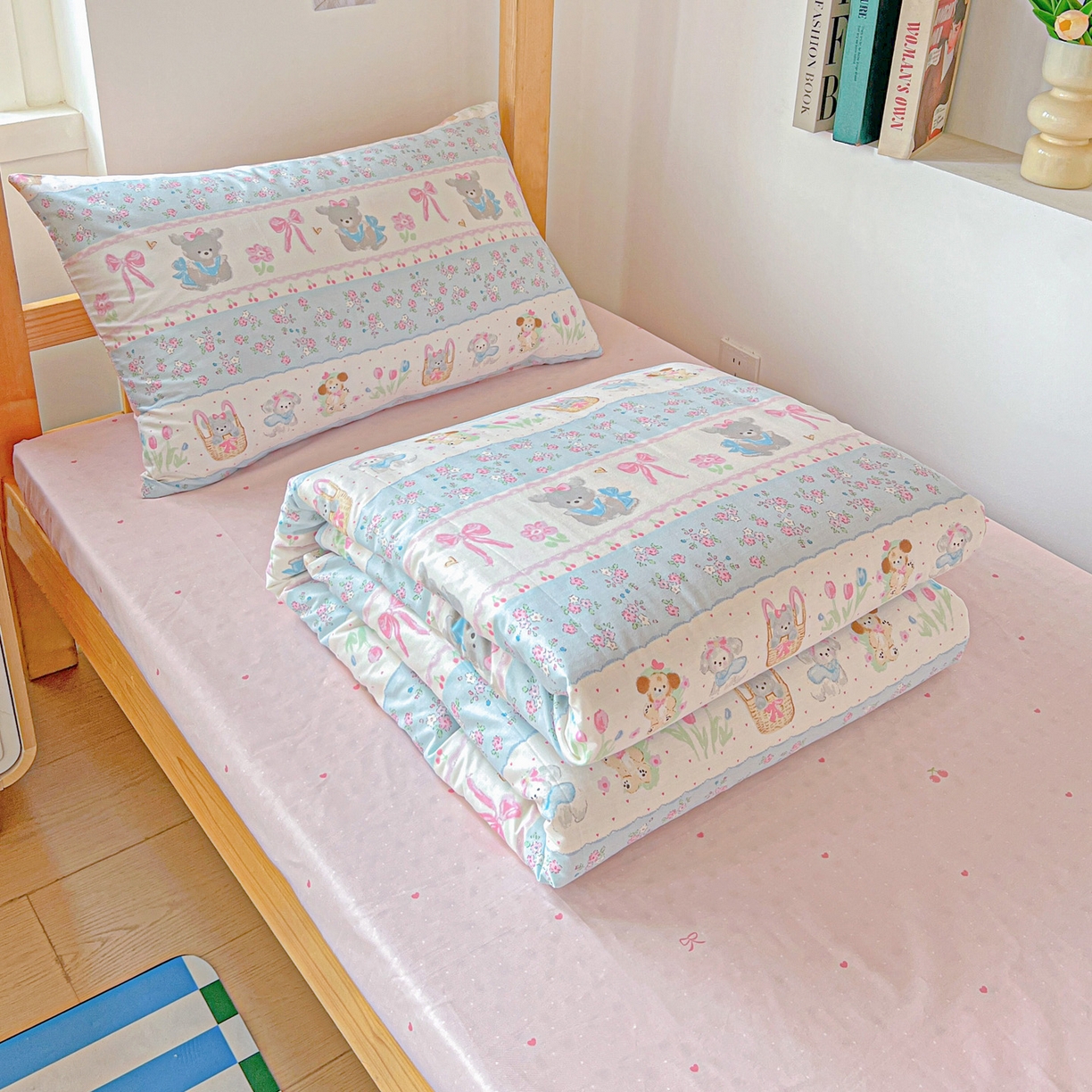 91家纺网 家纺一手货源 找家纺 名兮2025新款全棉纯棉13372学生床多件套 花篮熊