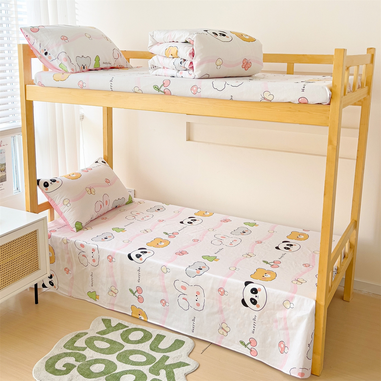 91家纺网 家纺一手货源 找家纺 名兮2025新款全棉纯棉13372学生床多件套 欢乐多多