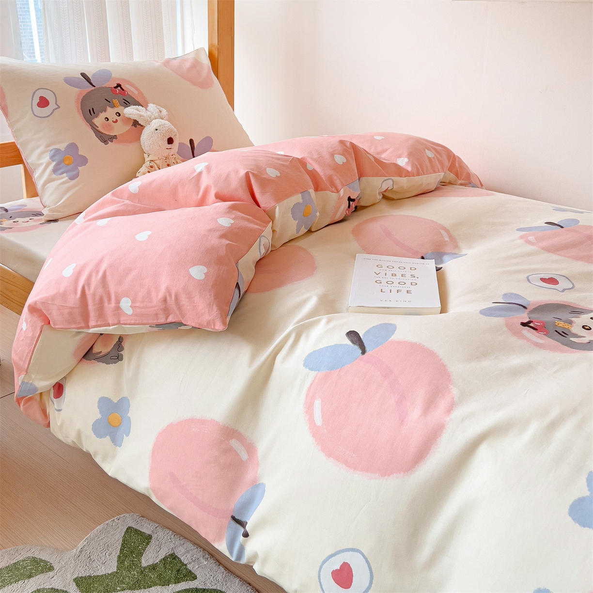 91家纺网 家纺一手货源 找家纺 名兮2025新款全棉纯棉13372学生床多件套 蜜桃女孩