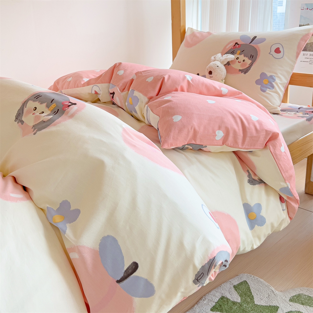 91家纺网 家纺一手货源 找家纺 名兮2025新款全棉纯棉13372学生床多件套 蜜桃女孩