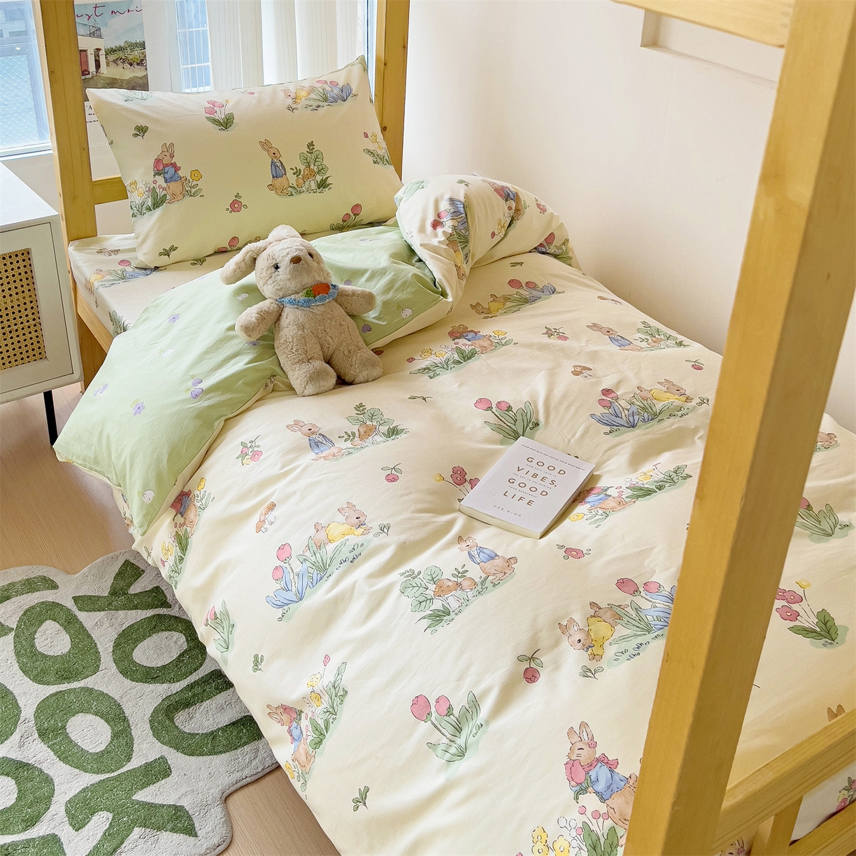 91家纺网 家纺一手货源 找家纺 名兮2025新款全棉纯棉13372学生床多件套 蘑菇小兔