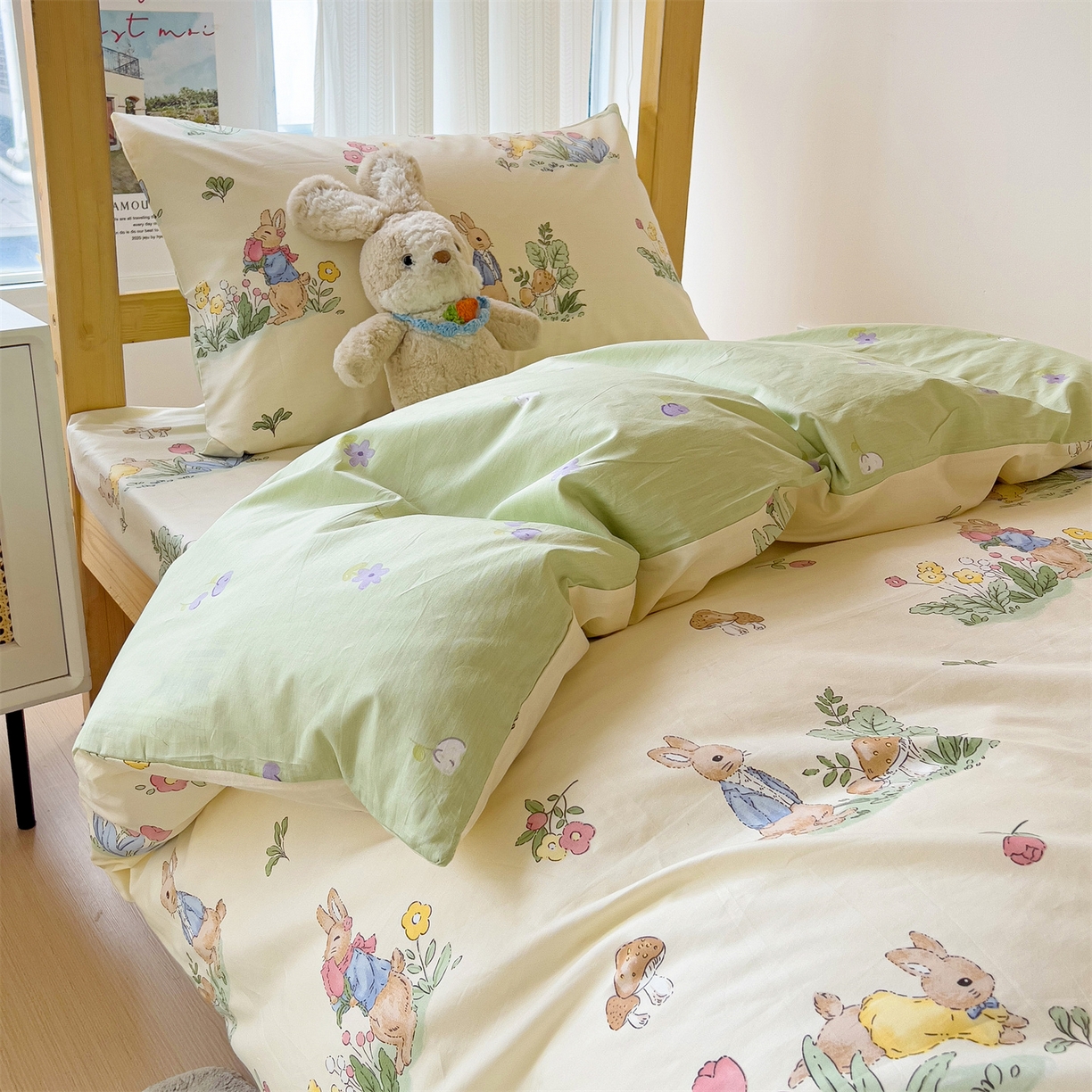 91家纺网 家纺一手货源 找家纺 名兮2025新款全棉纯棉13372学生床多件套 蘑菇小兔