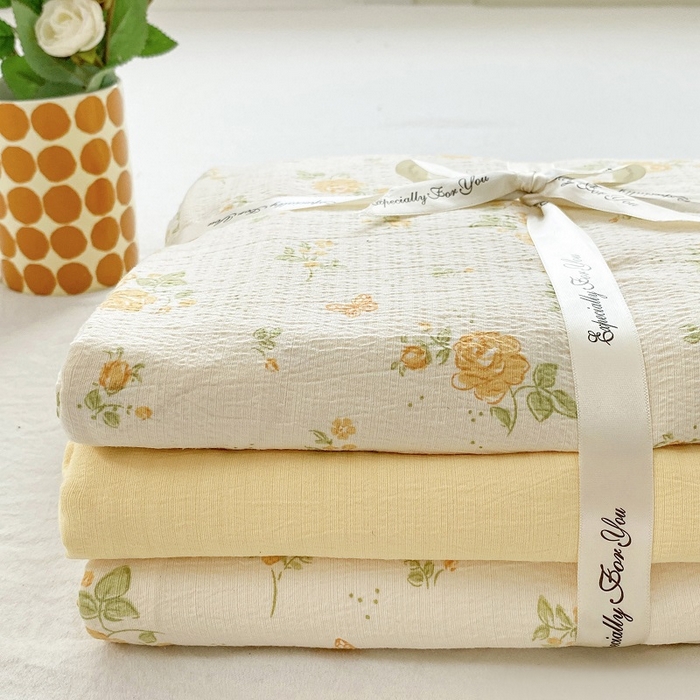 91家纺网 家纺一手货源 找家纺 （总）雅阁尔家纺 2025新款直播小红书ins风针织提花双层纱四件套小碎花被套床笠三件套-叠拍