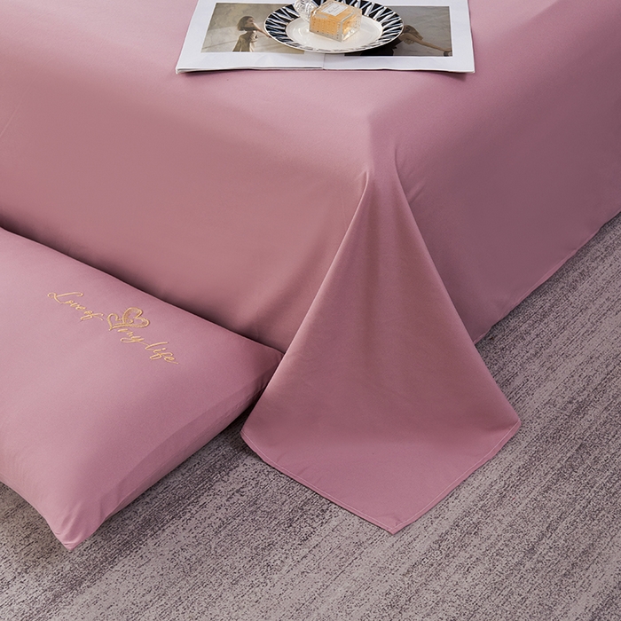 91家纺网 家纺一手货源 找家纺 （总）鑫缘家纺 2025新款水洗磨毛纯色绣花四件套（110克）