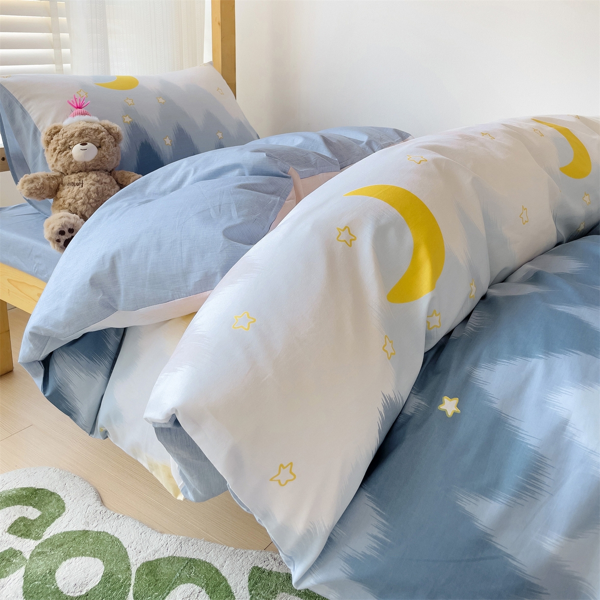 91家纺网 家纺一手货源 找家纺 名兮2025新款全棉纯棉13372学生床多件套 星辰入梦