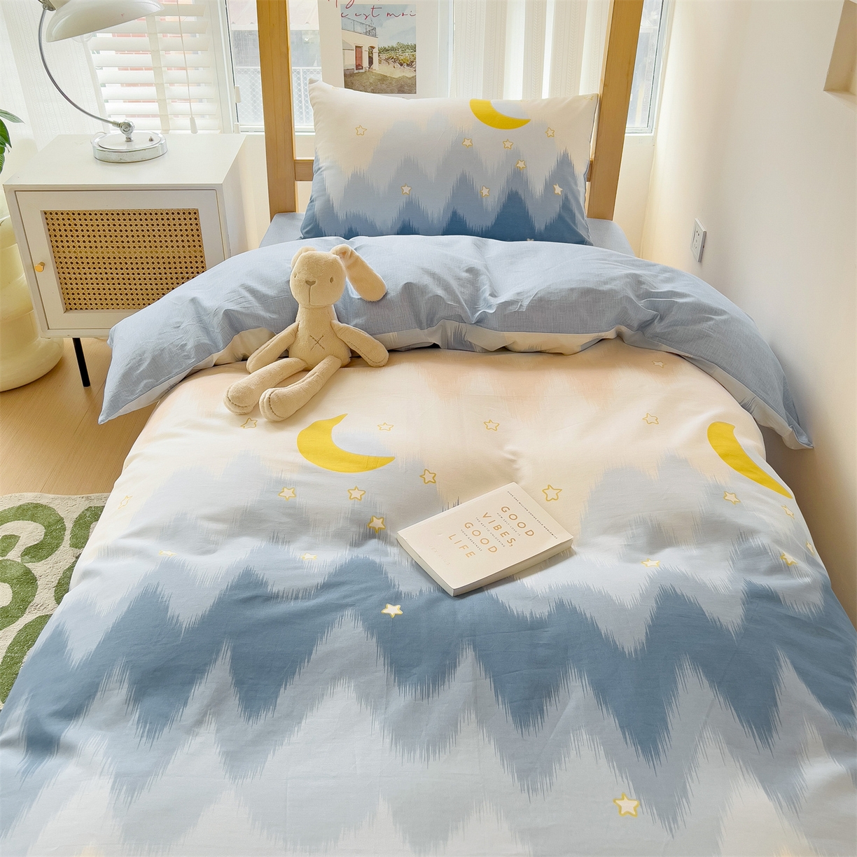 91家纺网 家纺一手货源 找家纺 名兮2025新款全棉纯棉13372学生床多件套 星辰入梦