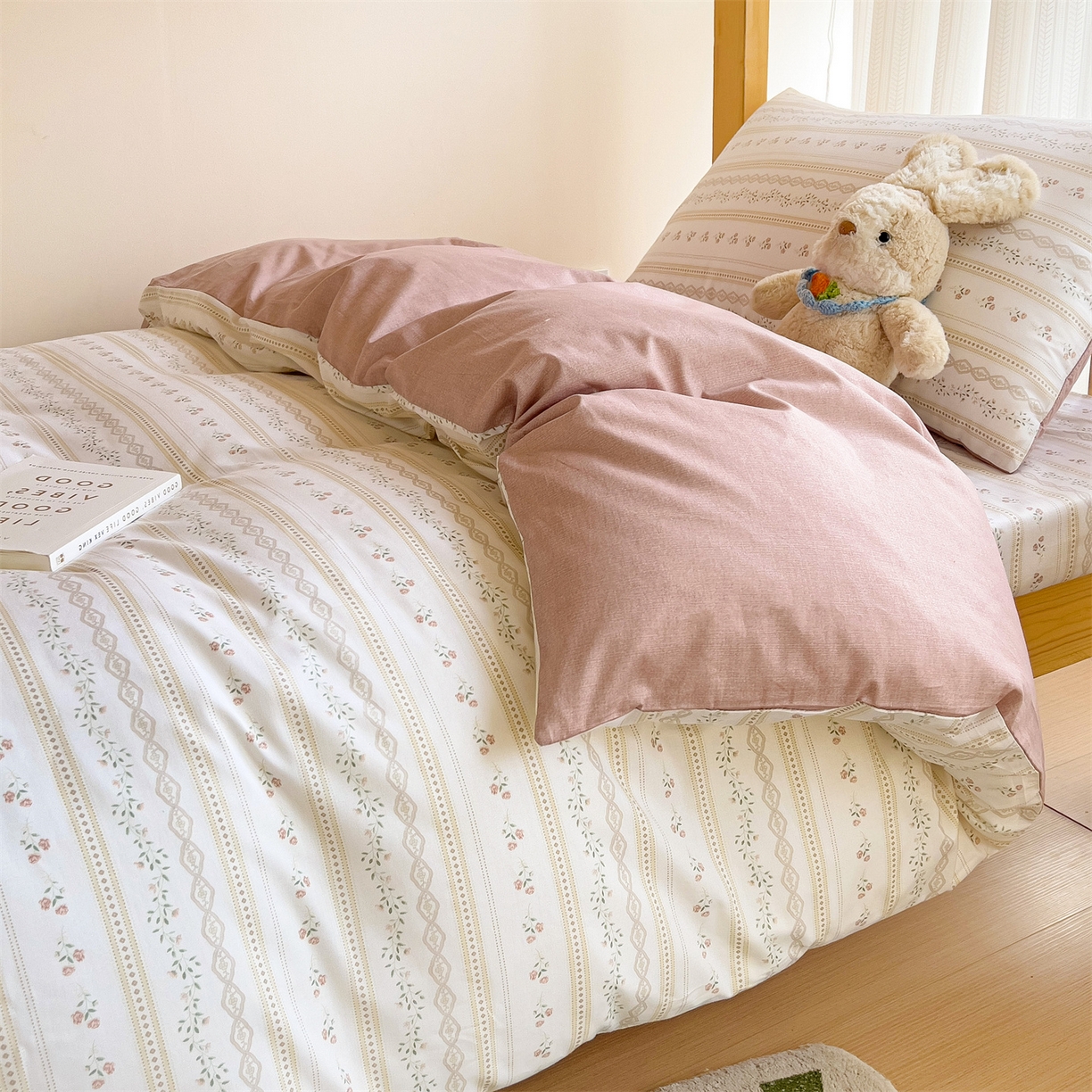 91家纺网 家纺一手货源 找家纺 名兮2025新款全棉纯棉13372学生床多件套 樱桃花