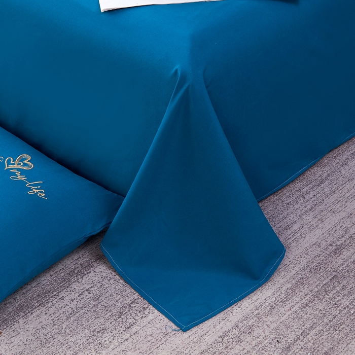 91家纺网 家纺一手货源 找家纺 鑫缘家纺 2025新款水洗磨毛纯色绣花四件套（110克） 宝石蓝