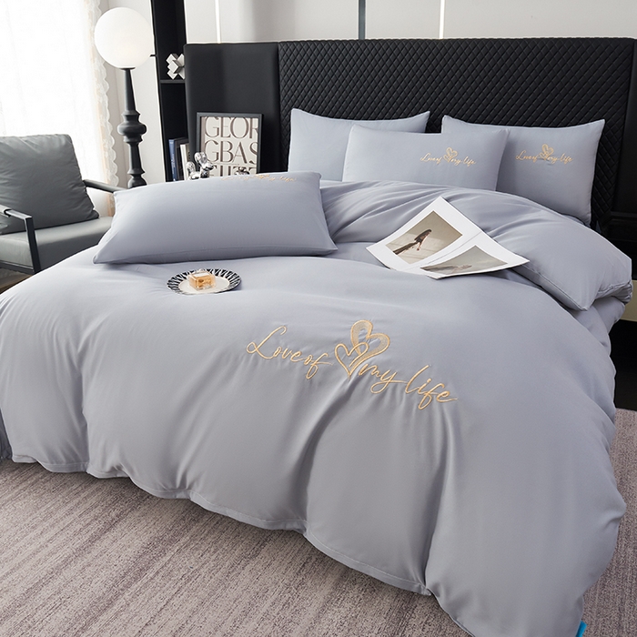 91家纺网 家纺一手货源 找家纺 鑫缘家纺 2025新款水洗磨毛纯色绣花四件套（110克） 星空灰