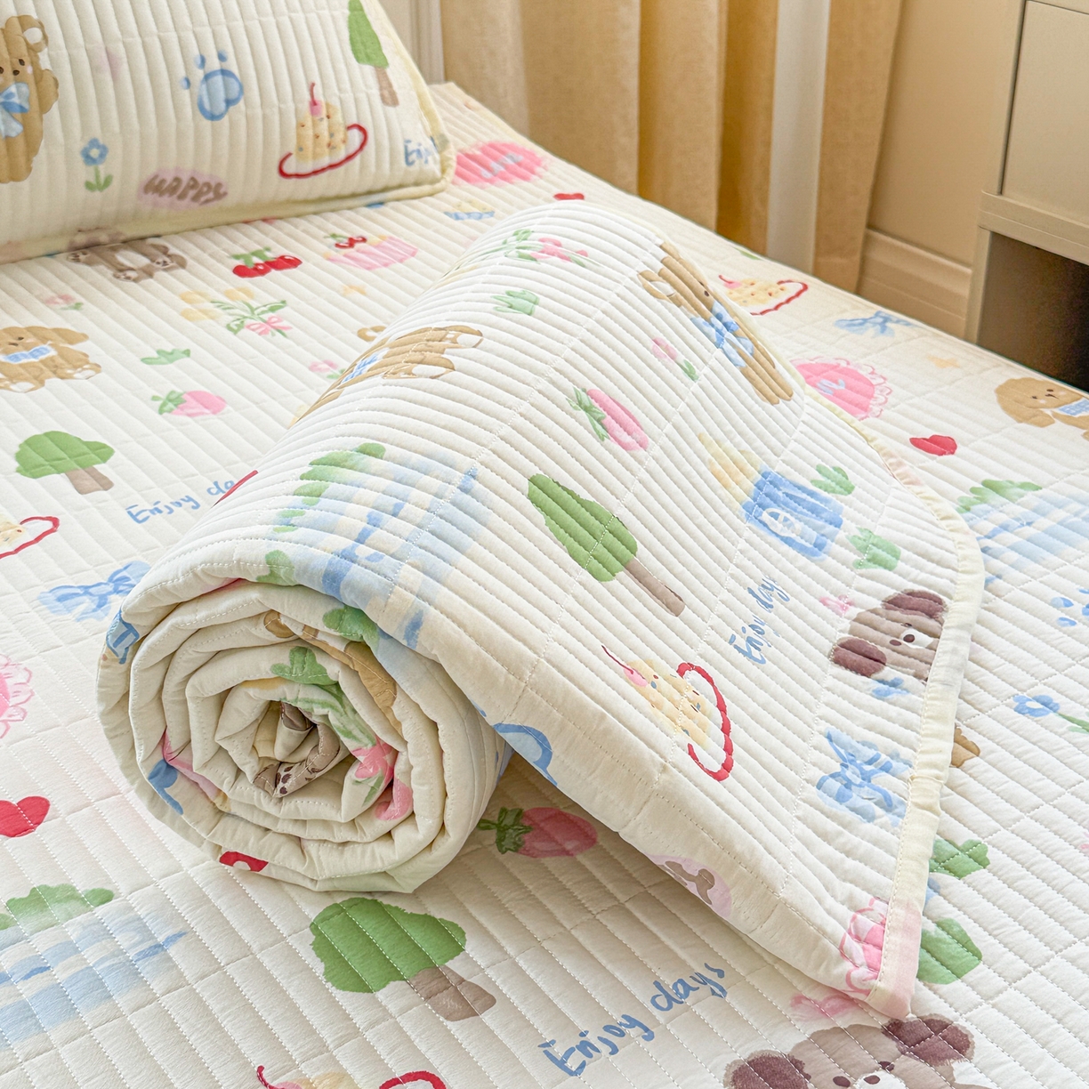 91家纺网 家纺一手货源 找家纺 沐辰 2025春夏新款A类全棉纯棉学生床床盖三件套 梦幻小狗