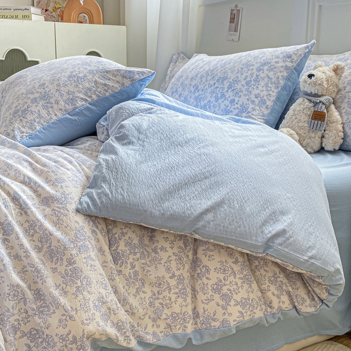 91家纺网 家纺一手货源 找家纺 雅阁尔家纺 2025新款直播小红书ins风针织提花双层纱四件套小碎花被套床笠三件套-叠拍 蓝玫瑰