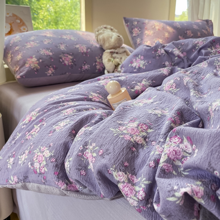 91家纺网 家纺一手货源 找家纺 雅阁尔家纺 2025新款直播小红书ins风针织提花双层纱四件套小碎花被套床笠三件套-叠拍 豆蔻年华