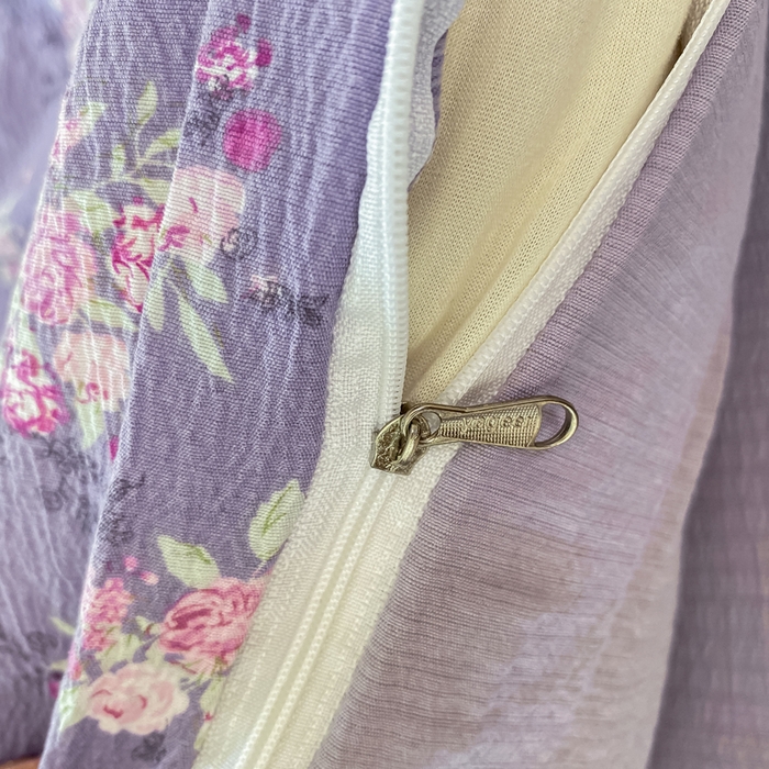 91家纺网 家纺一手货源 找家纺 雅阁尔家纺 2025新款直播小红书ins风针织提花双层纱四件套小碎花被套床笠三件套-叠拍 豆蔻年华