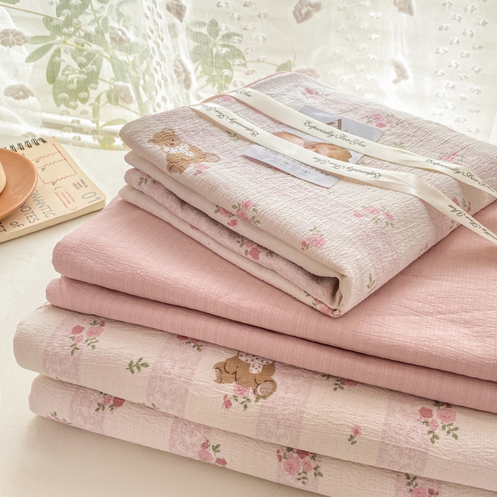 雅阁尔家纺 2025新款直播小红书ins风针织提花双层纱四件套小碎花被套床笠三件套-叠拍 花园小熊