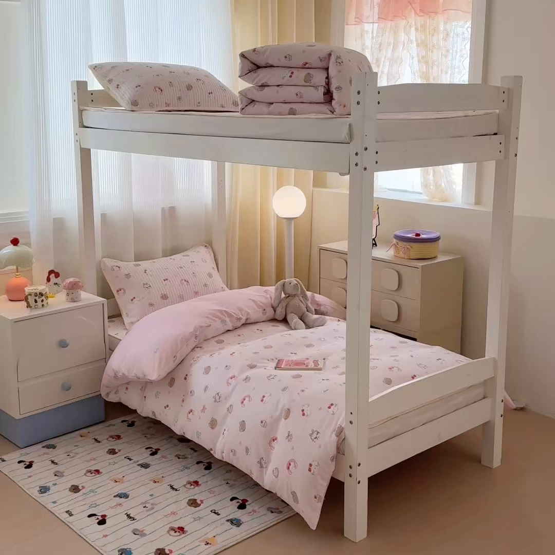 91家纺网 家纺一手货源 找家纺 沐辰 2025春夏新款A类全棉纯棉学生床床盖三件套 奶油猫咪