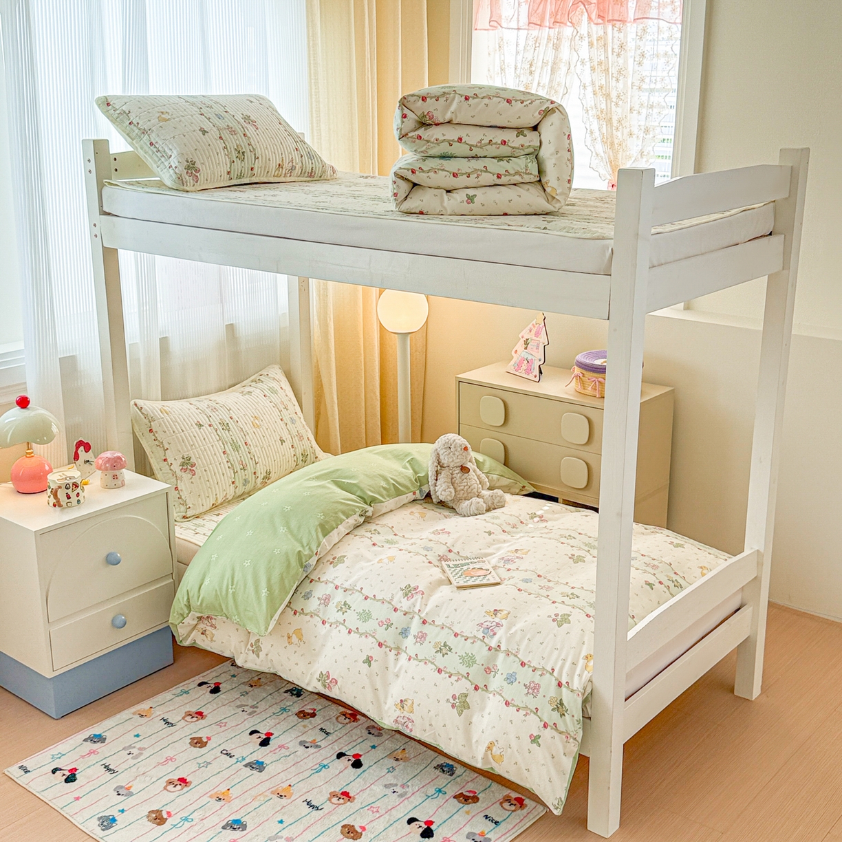 91家纺网 家纺一手货源 找家纺 沐辰 2025春夏新款A类全棉纯棉学生床床盖三件套 青葱兔