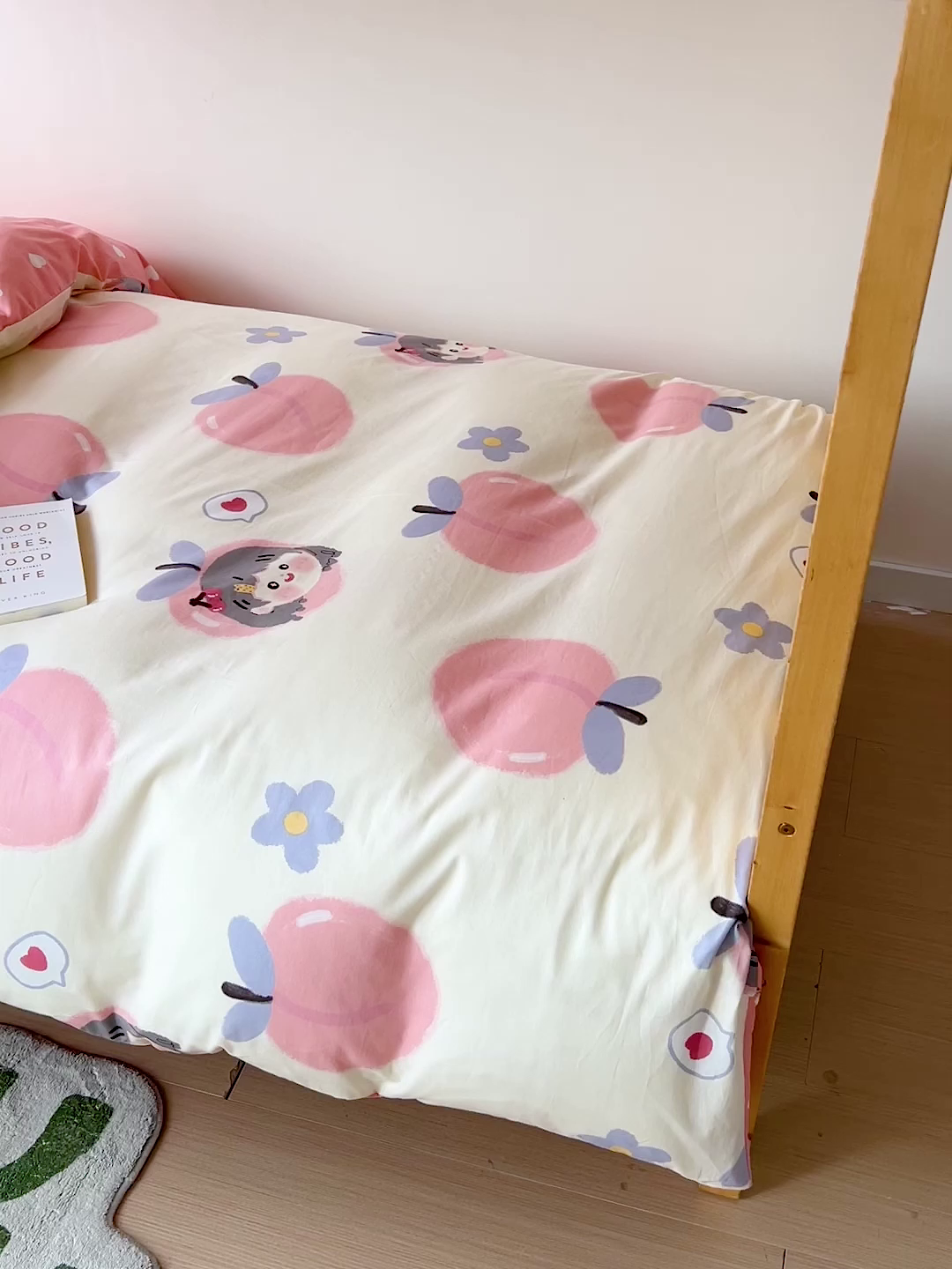 91家纺网 家纺一手货源 找家纺 名兮2025新款全棉纯棉13372学生床多件套 蜜桃女孩