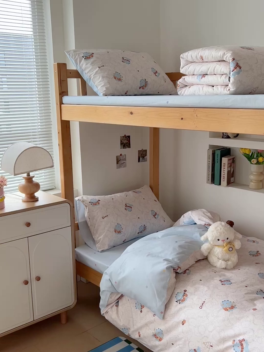 91家纺网 家纺一手货源 找家纺 名兮2025新款全棉纯棉13372学生床多件套 萌龙崽崽