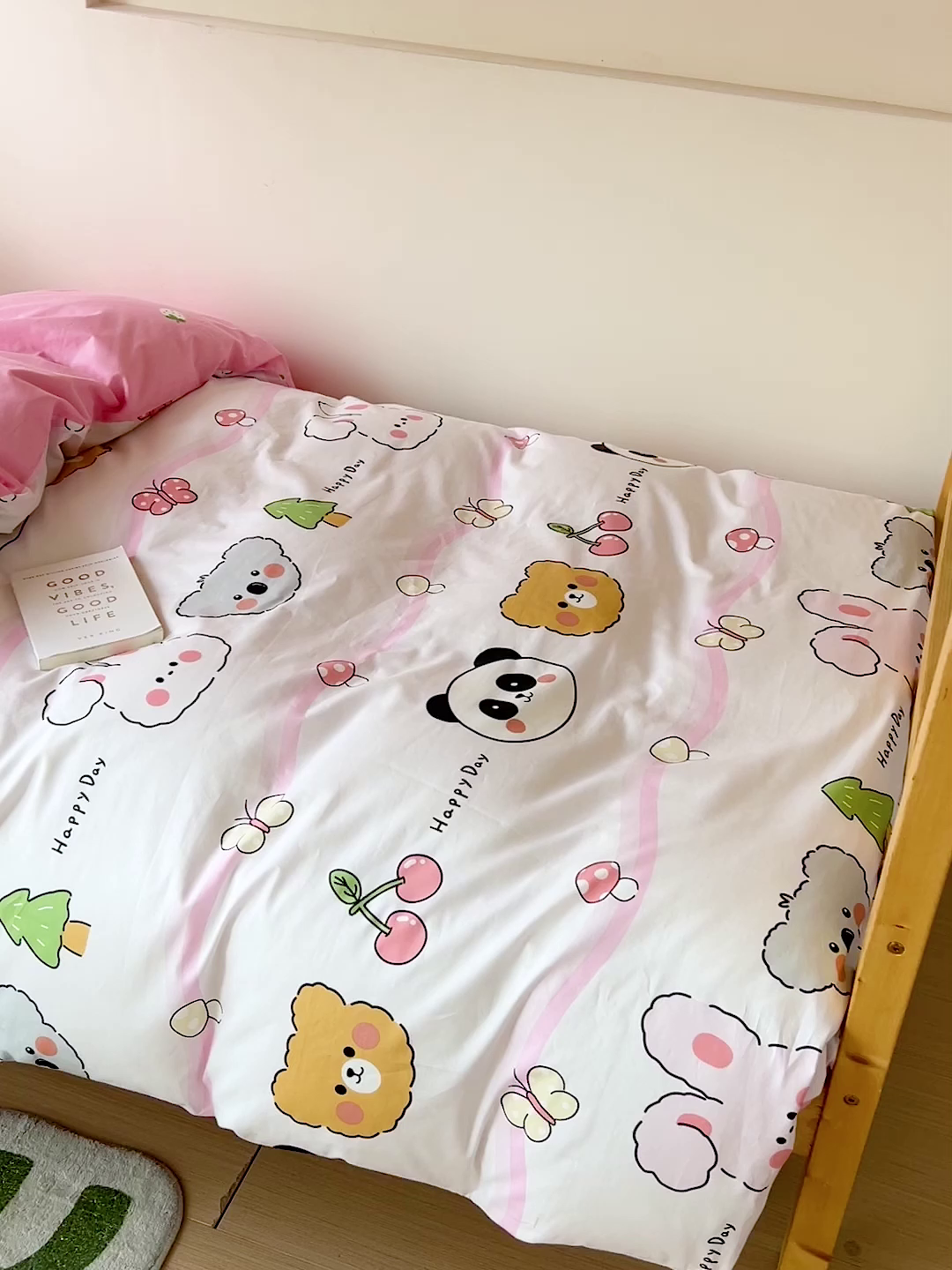 91家纺网 家纺一手货源 找家纺 名兮2025新款全棉纯棉13372学生床多件套 欢乐多多