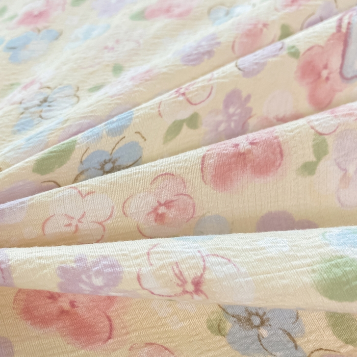 91家纺网 家纺一手货源 找家纺 雅阁尔家纺 2025新款直播小红书ins风针织提花双层纱四件套小碎花被套床笠三件套-叠拍 逃之夭夭