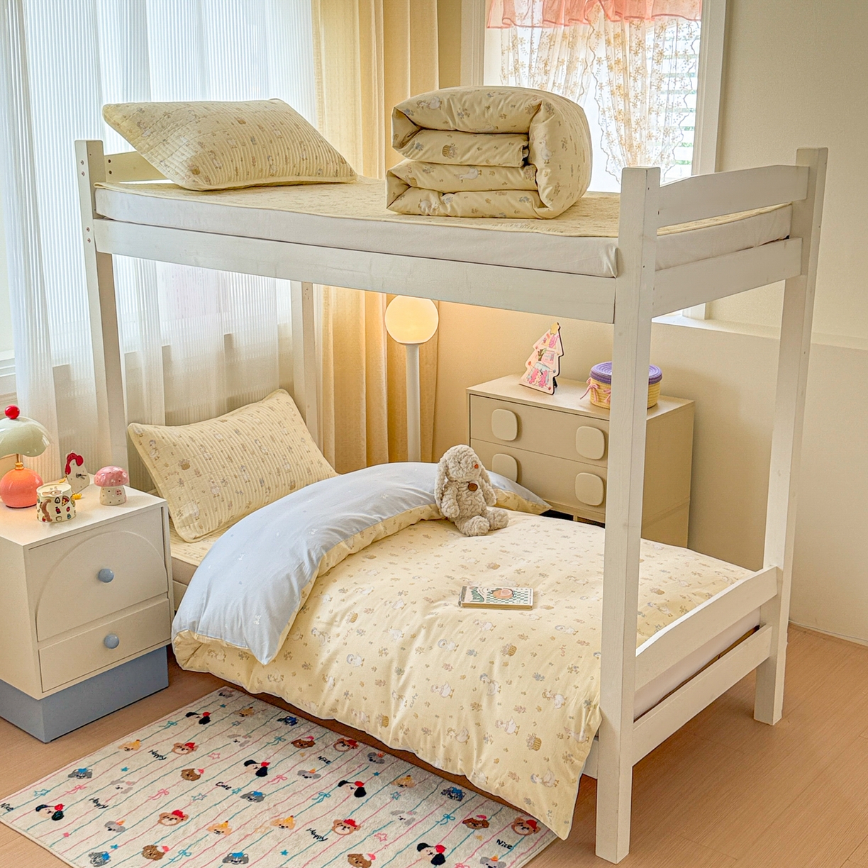 91家纺网 家纺一手货源 找家纺 沐辰 2025春夏新款A类全棉纯棉学生床床盖三件套 庄园小鸭