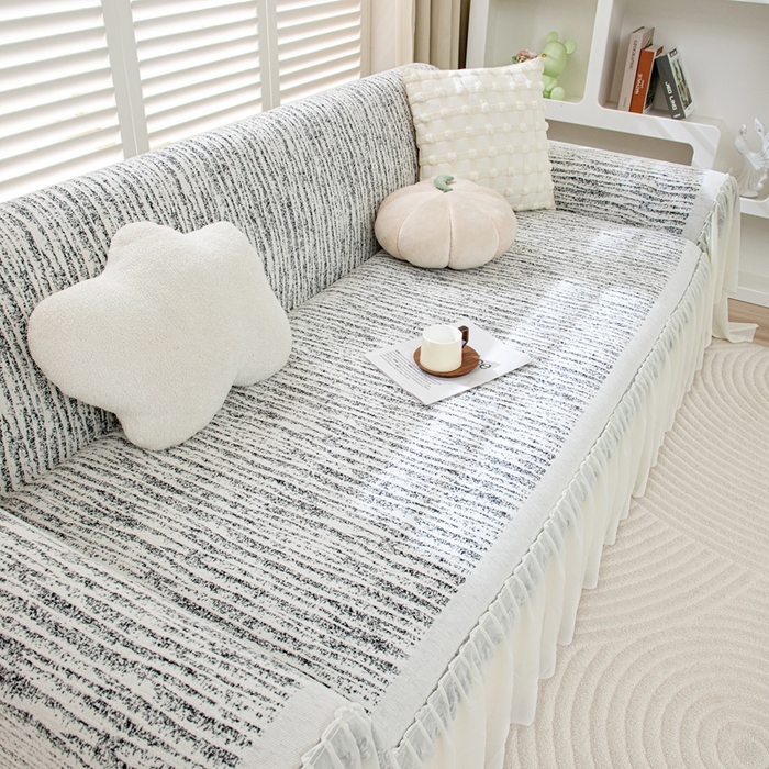 91家纺网 家纺一手货源 找家纺 沐沐家纺 2026春夏新款宛柔裙边沙发巾 宛柔裙边-黑色