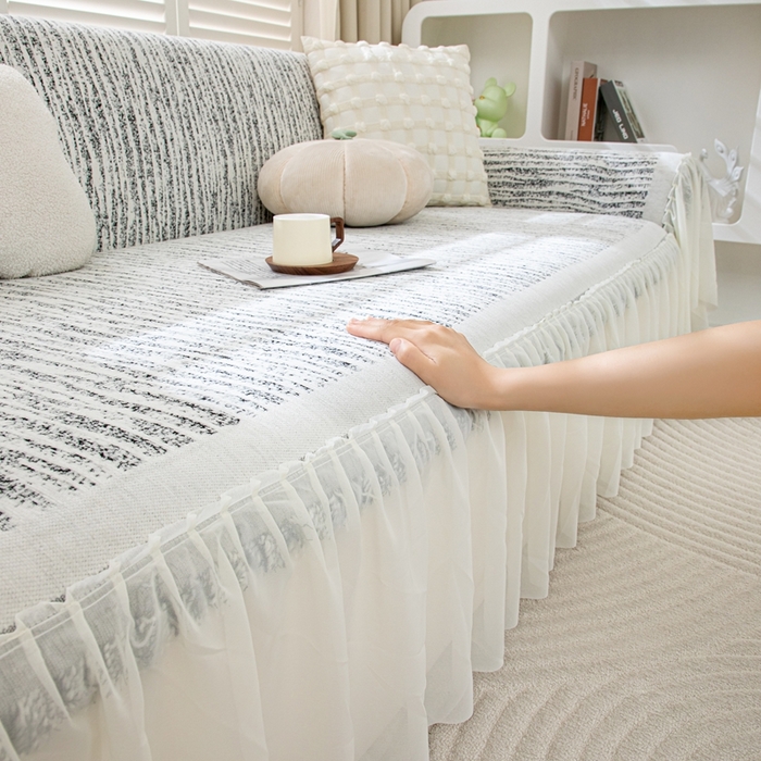 91家纺网 家纺一手货源 找家纺 沐沐家纺 2026春夏新款宛柔裙边沙发巾 宛柔裙边-黑色