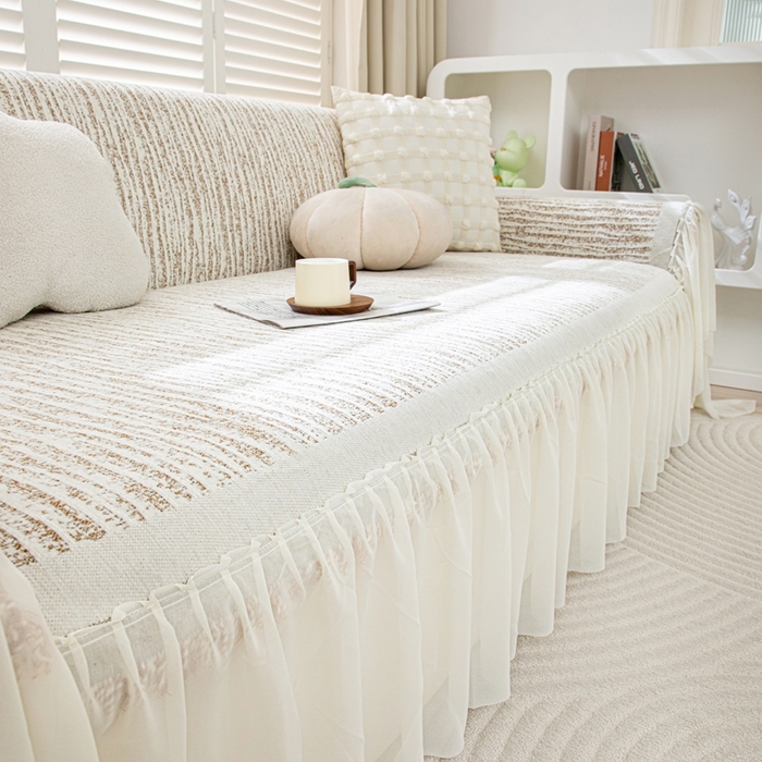 91家纺网 家纺一手货源 找家纺 沐沐家纺 2026春夏新款宛柔裙边沙发巾 宛柔裙边-驼色