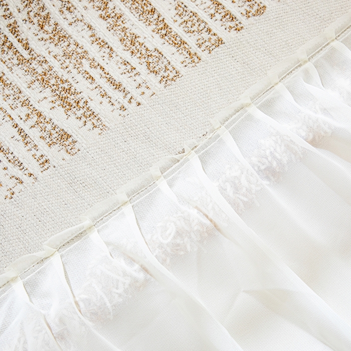 91家纺网 家纺一手货源 找家纺 沐沐家纺 2026春夏新款宛柔裙边沙发巾 宛柔裙边-驼色