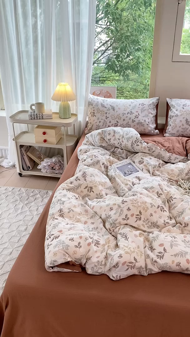 91家纺网 家纺一手货源 找家纺 雅阁尔家纺 2025新款直播小红书ins风针织提花双层纱四件套小碎花被套床笠三件套-平铺 金枝玉叶