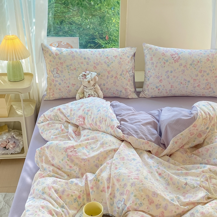 91家纺网 家纺一手货源 找家纺 雅阁尔家纺 2025新款直播小红书ins风针织提花双层纱四件套小碎花被套床笠三件套-平铺 逃之夭夭