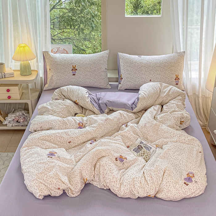 91家纺网 家纺一手货源 找家纺 雅阁尔家纺 2025新款直播小红书ins风针织提花双层纱四件套小碎花被套床笠三件套-平铺 小萝莉