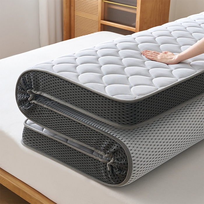 91家纺网 家纺一手货源 找家纺 锦丝钰床垫 2025春夏新款乳胶记忆棉床垫-大床 立体-月光灰