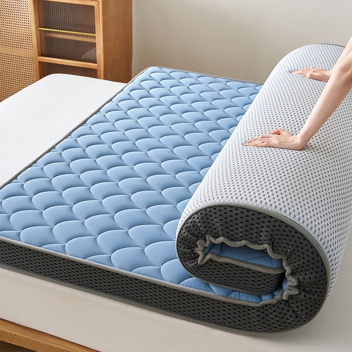 91家纺网 家纺一手货源 找家纺 锦丝钰床垫 2025春夏新款乳胶记忆棉床垫-大床 立体-月光蓝