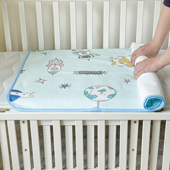 91家纺网 家纺一手货源 找家纺 富馨莱 2025年新款隔尿垫婴儿老人防水垫 太空飞船