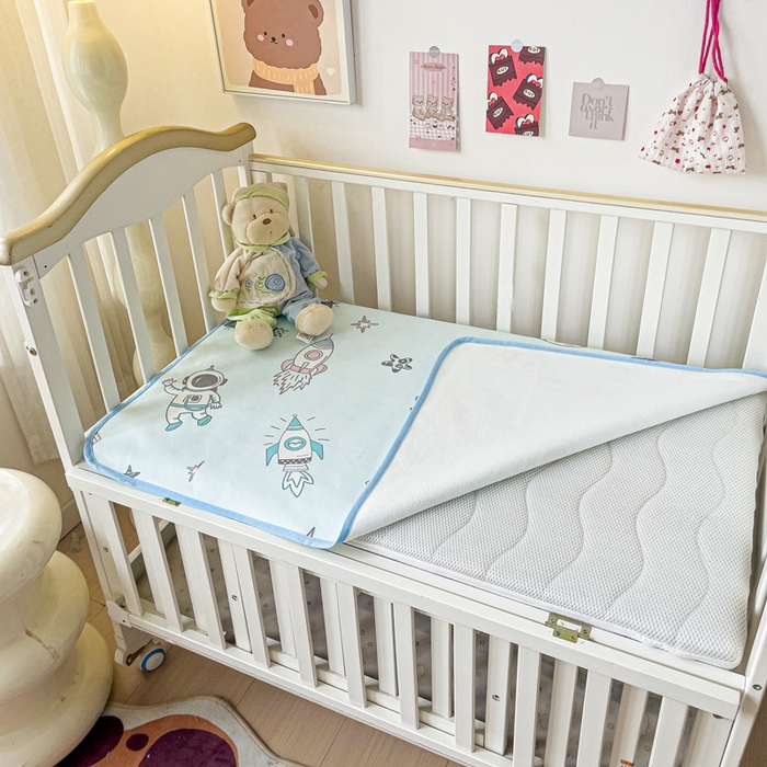 91家纺网 家纺一手货源 找家纺 富馨莱 2025年新款隔尿垫婴儿老人防水垫 太空飞船