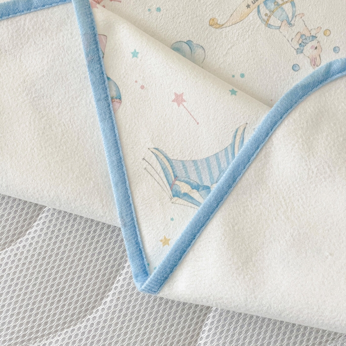 91家纺网 家纺一手货源 找家纺 富馨莱 2025年新款隔尿垫婴儿老人防水垫 小飞马