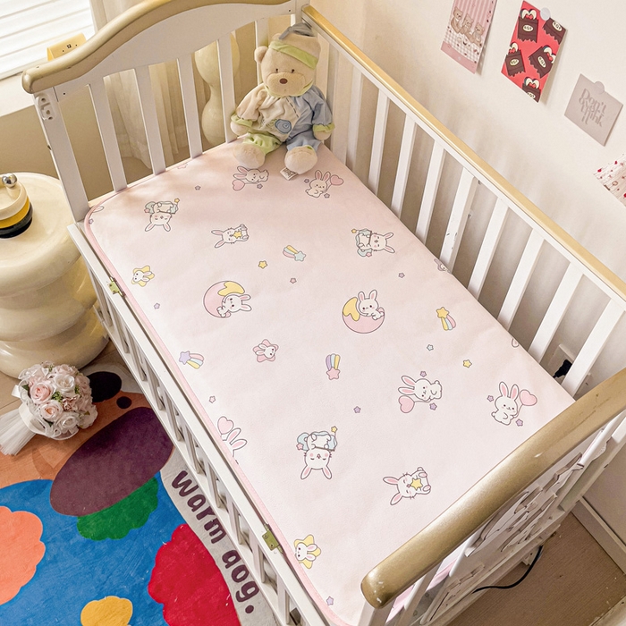 91家纺网 家纺一手货源 找家纺 富馨莱 2025年新款隔尿垫婴儿老人防水垫 星星小兔