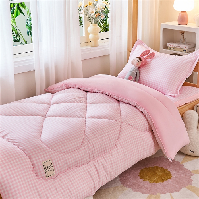 91家纺网 家纺一手货源 找家纺 默忆 2025新款水洗棉新疆棉花被子被芯 粉格 被子