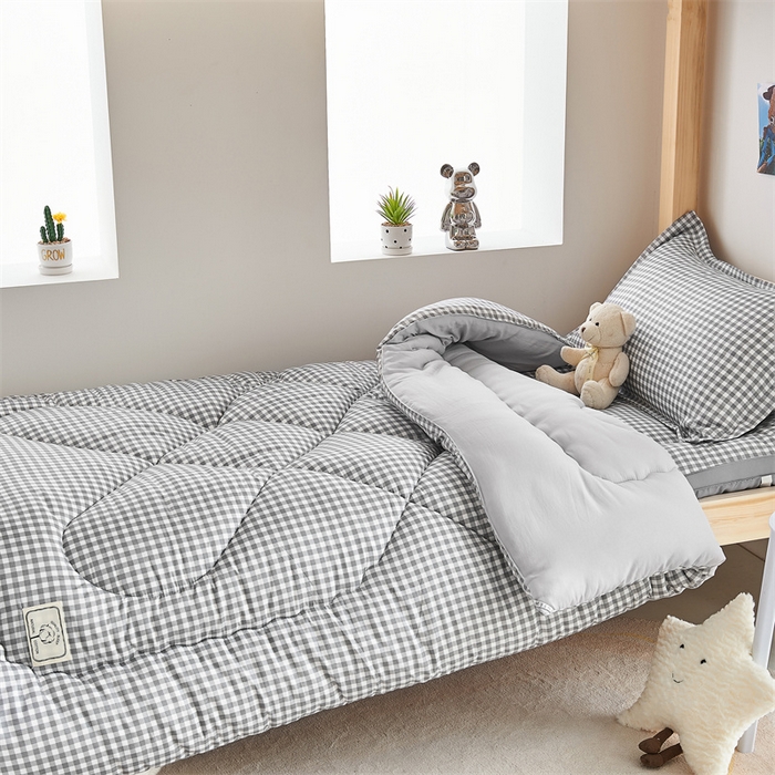 91家纺网 家纺一手货源 找家纺 默忆 2025新款水洗棉新疆棉花被子被芯 灰格 被子