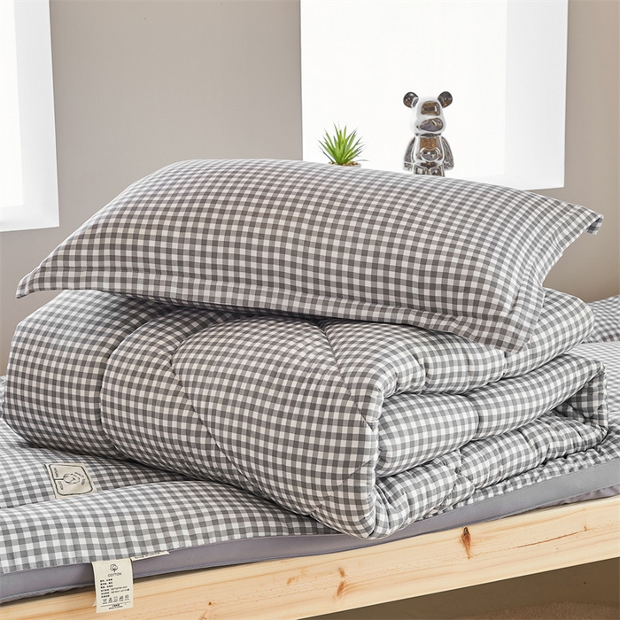 91家纺网 家纺一手货源 找家纺 默忆 2025新款水洗棉新疆棉花被子被芯 灰格 被子