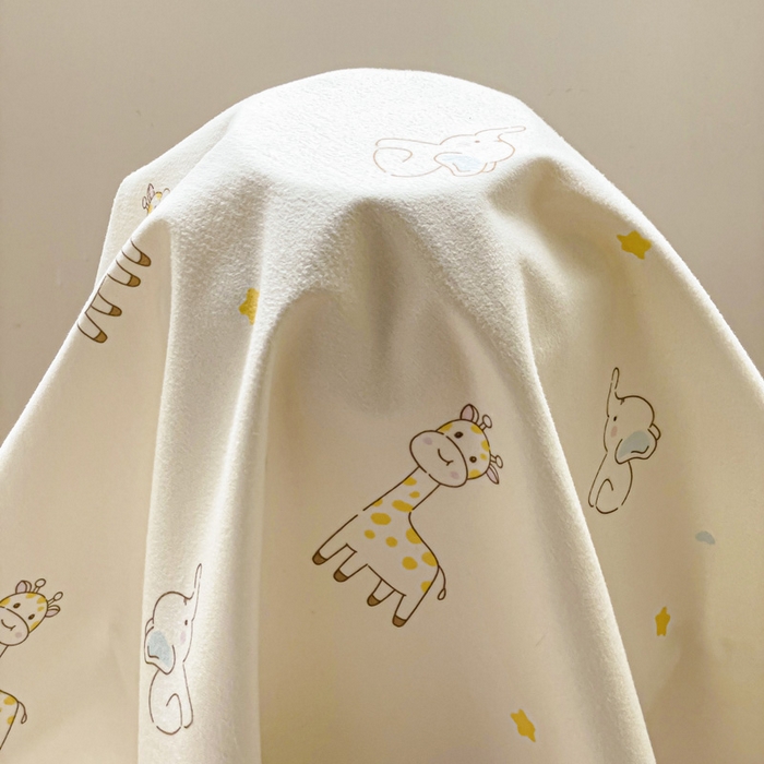 91家纺网 家纺一手货源 找家纺 富馨莱 2025年新款隔尿垫婴儿老人防水垫 长颈鹿