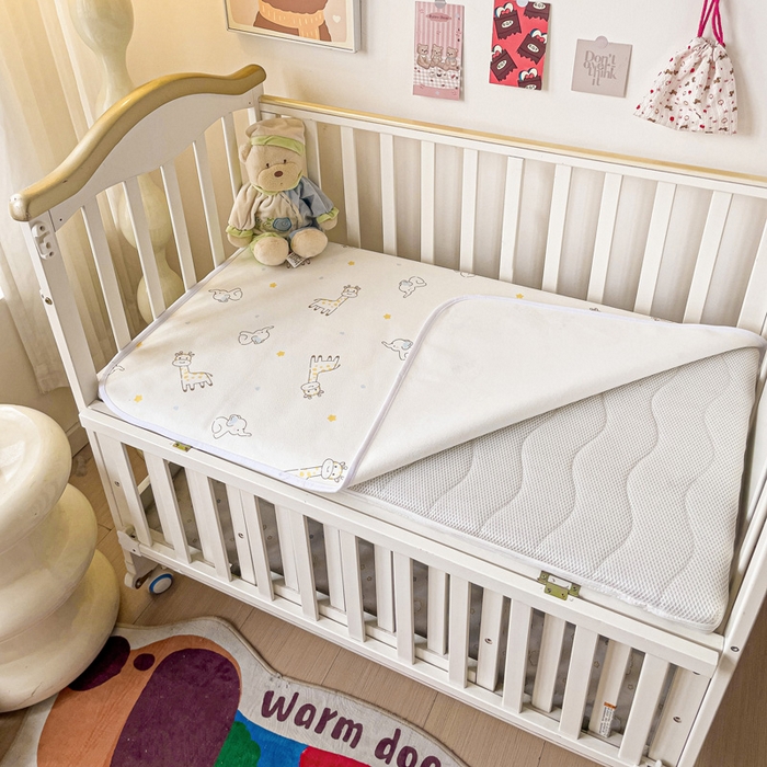 91家纺网 家纺一手货源 找家纺 富馨莱 2025年新款隔尿垫婴儿老人防水垫 长颈鹿