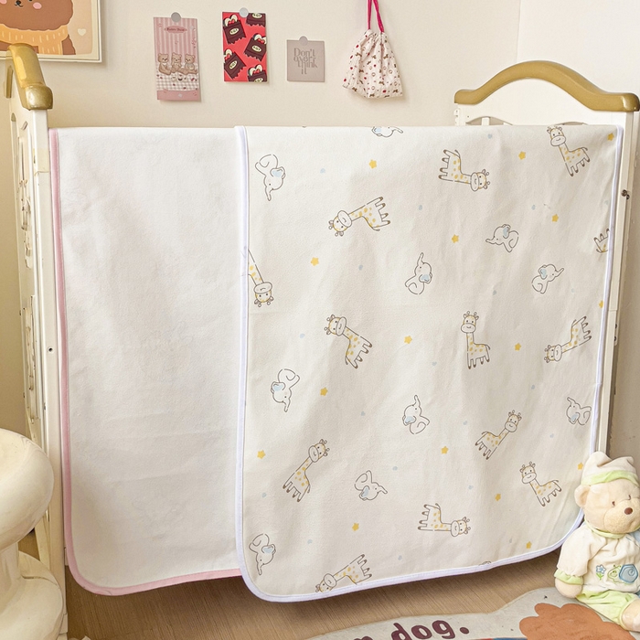 91家纺网 家纺一手货源 找家纺 富馨莱 2025年新款隔尿垫婴儿老人防水垫 长颈鹿